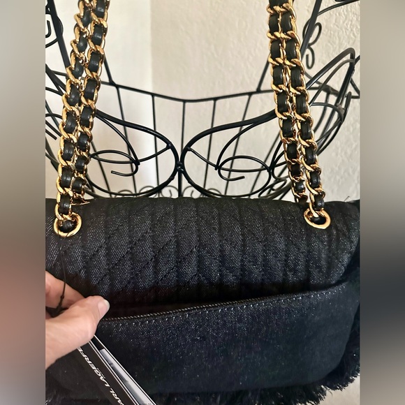 NWT Elegant Karl Lagerfeld Paris Agyness Black Denim Pearl-Embellished Bag - Picture 7 of 13